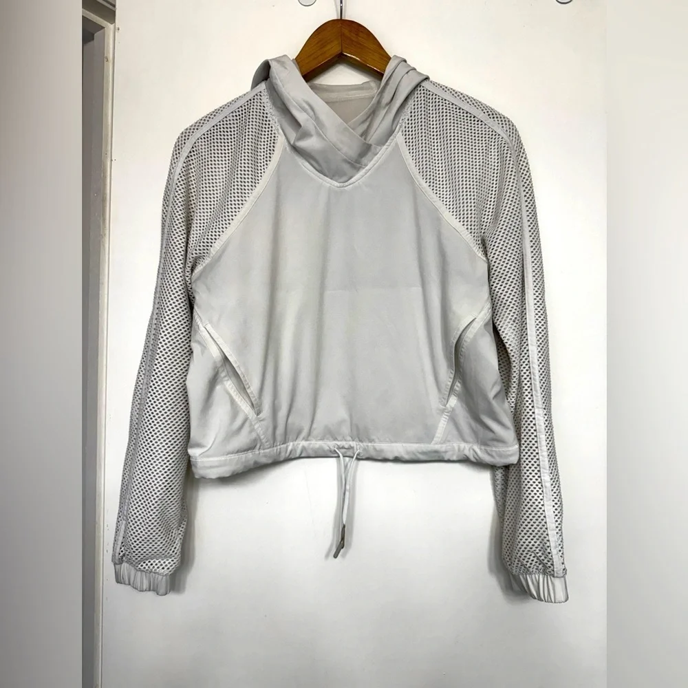 Lululemon Catch a Breeze Pullover White Style Number: W3CI9S - Picture 3 of 9